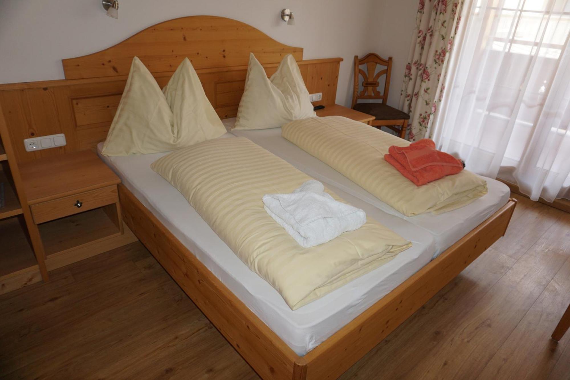 Pension & Appartements Anny Maria Alm am Steinernen Meer Zewnętrze zdjęcie