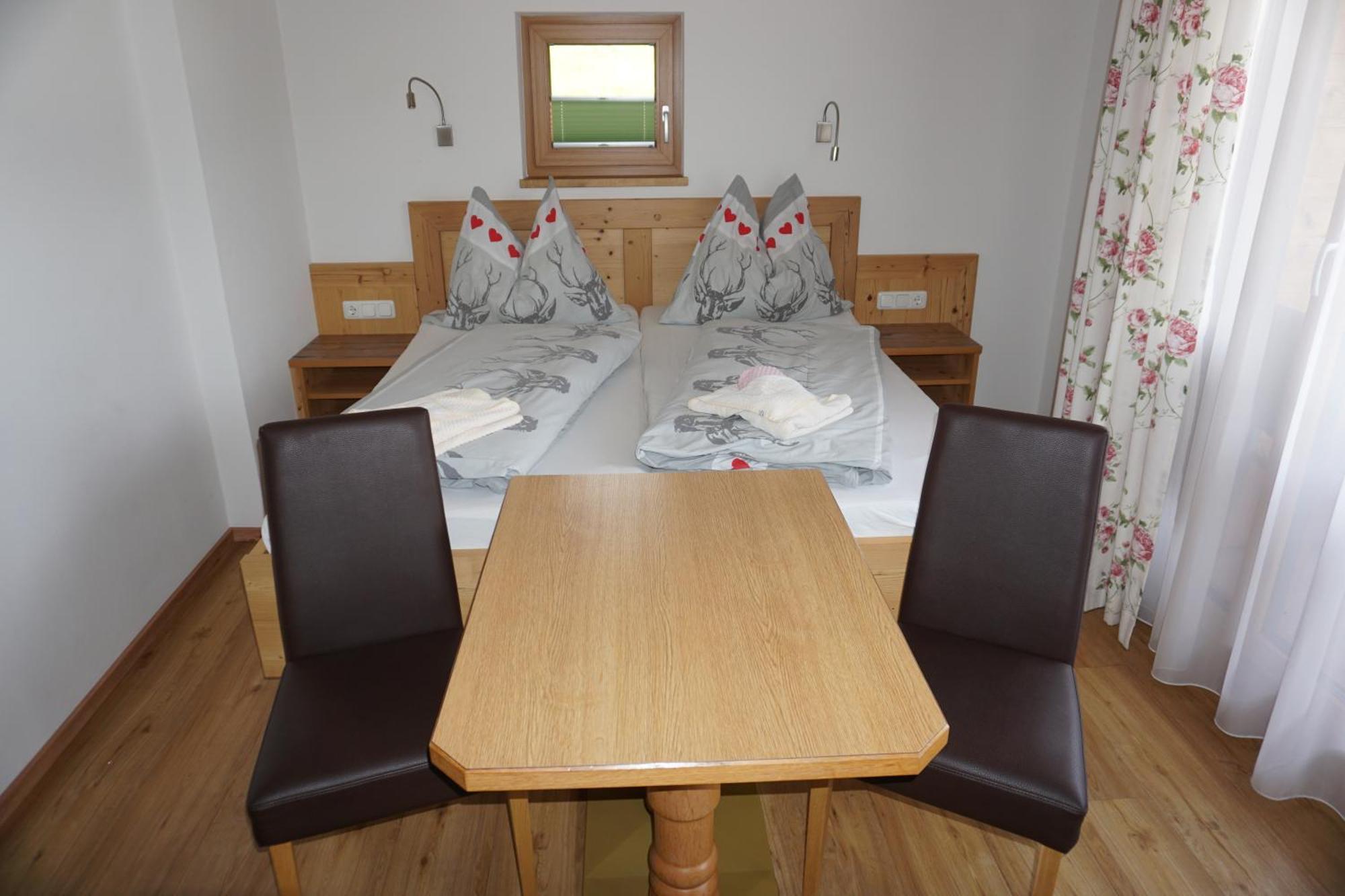 Pension & Appartements Anny Maria Alm am Steinernen Meer Zewnętrze zdjęcie