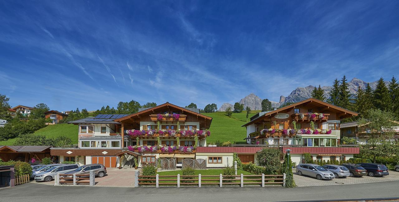 Pension & Appartements Anny Maria Alm am Steinernen Meer Zewnętrze zdjęcie
